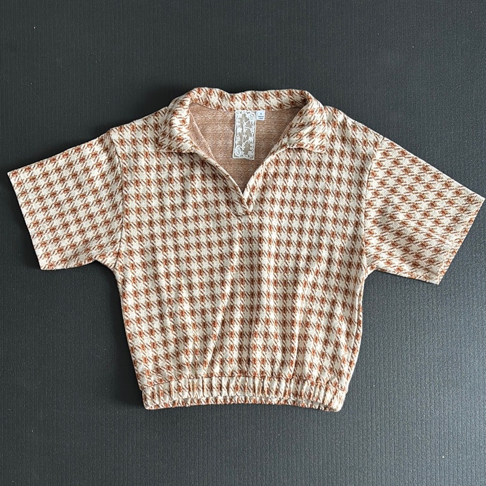 Sadie & Sage cropped short sleeve polo